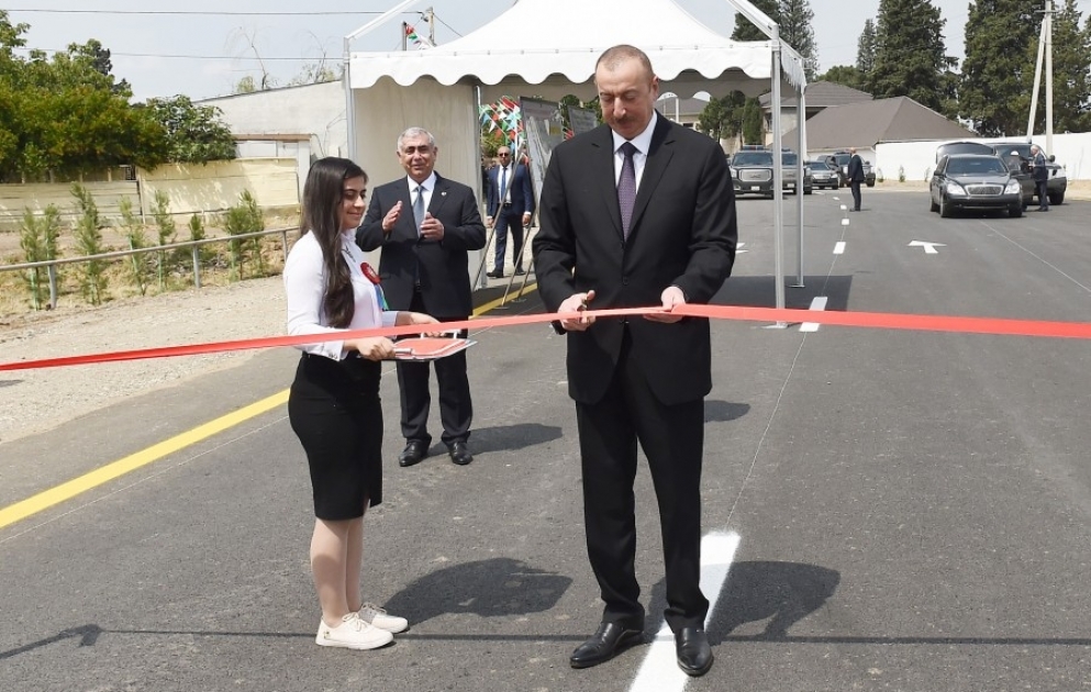 Goranboy: Präsident Ilham Aliyev weiht Automobilstraße Dalimammadli -Muzdurlar- Girigli ein VIDEO