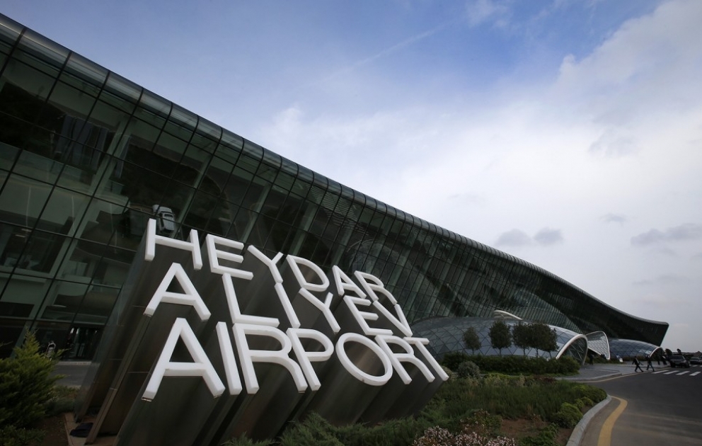 Heydər Əliyev Beynəlxalq Aeroportu normal rejimdə fəaliyyət göstərir VİDEO