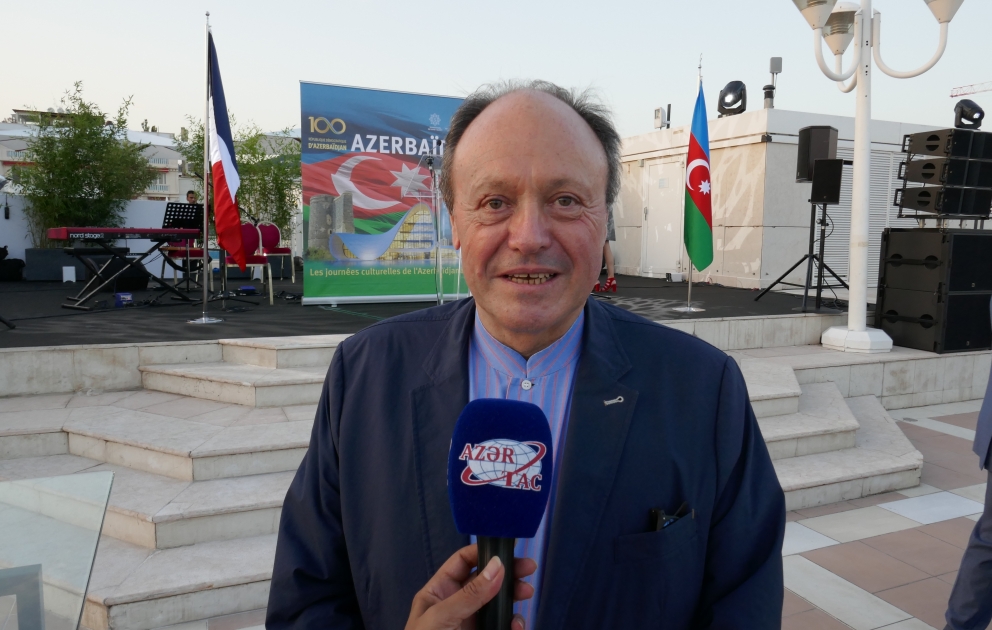 Yann dö Sen Sülpis : Azərbaycan incəsənət nümayəndələri istedadları ilə seçilir VİDEO