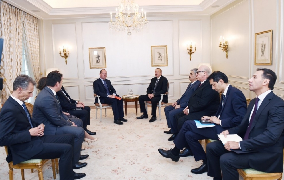 La coopération entre Airbus et Azerkosmos fait l'objet de discussions VIDEO