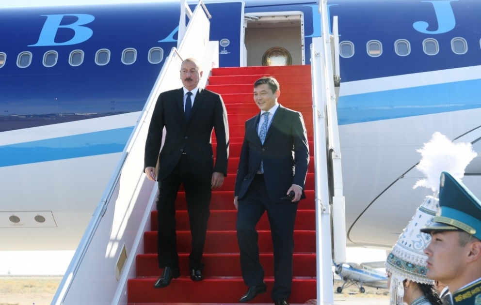 Le président Ilham Aliyev effectue une visite à Aktaou, au Kazakhstan VIDEO