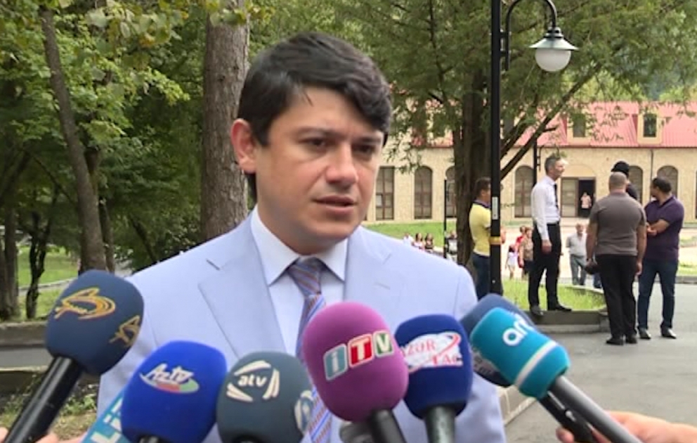 Fuad Muradov: Diaspor gənclərinin ilk dəfə keçirilən yay düşərgəsinə maraq böyükdür VİDEO