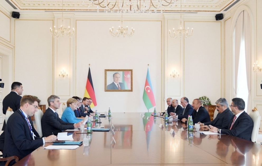 President of Azerbaijan and German Federal Chancellor held expanded meeting VIDEO