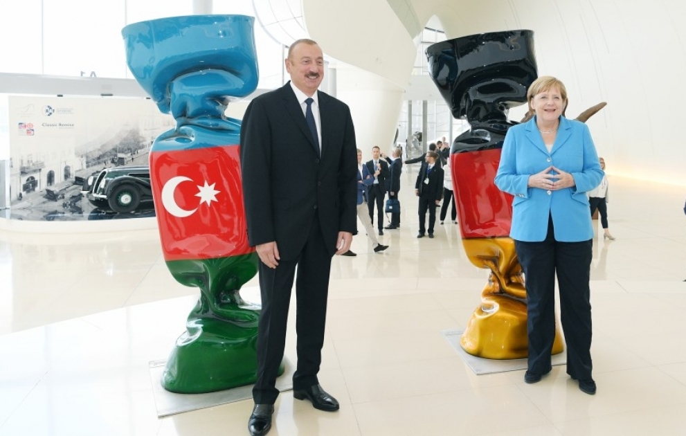 President of Azerbaijan and German Federal Chancellor met with businessmen VIDEO