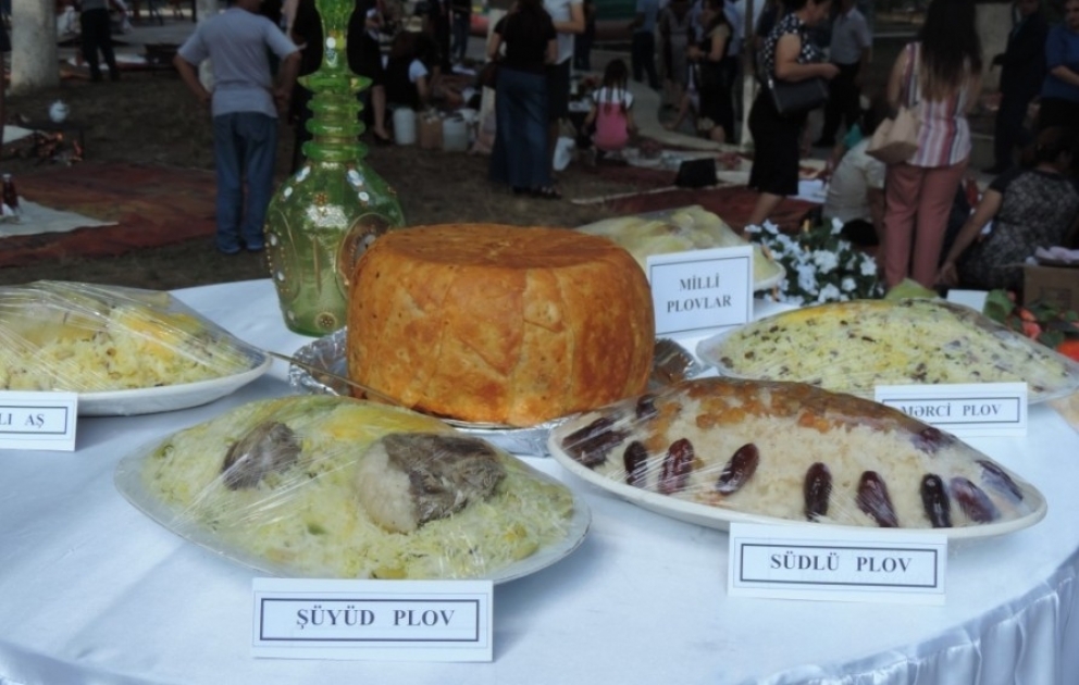 Qubada “Regionun mətbəx günü” adlı milli yemək festivalı keçirilib  FOTO VİDEO