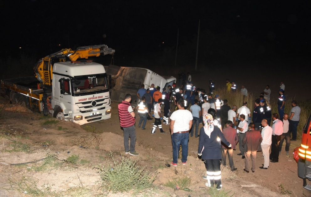 Türkiyədə avtobus qəzası: azı 6 nəfər ölüb, 39 nəfər xəsarət alıb VİDEO