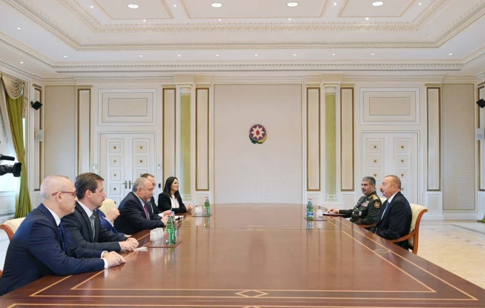 Präsident Ilham Aliyev empfängt Israels Verteidigungsminister Avigdor Lieberman VIDEO