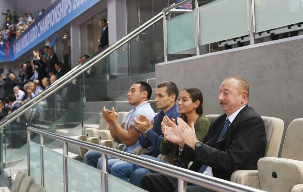 Championnats du monde de judo : Hidayet Heydarov décroche le bronze Le président de la République a assisté au combat pour le bronze VIDEO