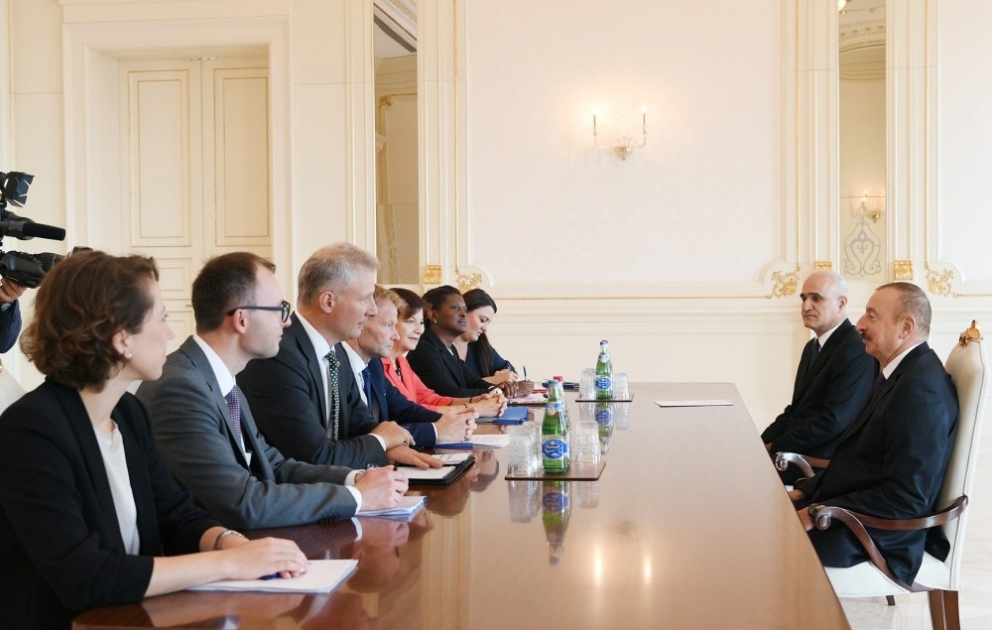 President Ilham Aliyev received delegation led by vice-president of European Investment Bank VIDEO