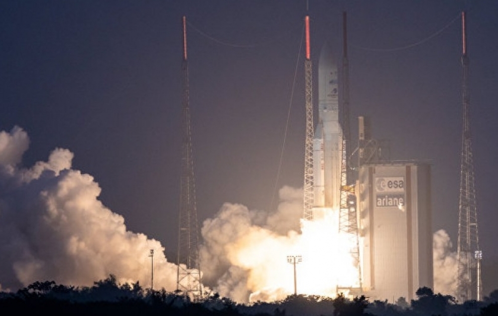 Третий спутник Азербайджана – телекоммуникационный спутник «Azerspace-2» успешно выведен на орбиту ВИДЕО ОБНОВЛЕНО