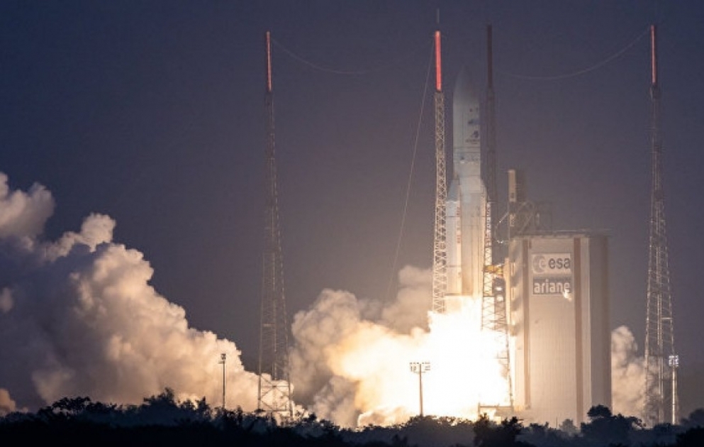 Azerbaijan`s Azerspace-2 satellite sent into orbit VIDEO