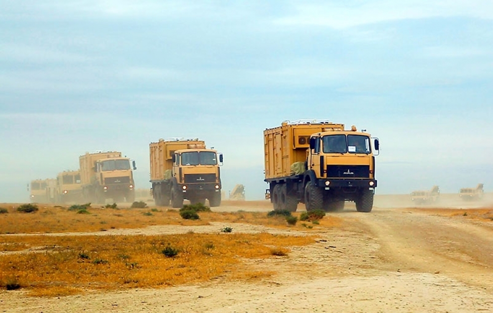 Un nouveau lot de lance-roquettes multiple « Polonez » importé en Azerbaïdjan VIDEO