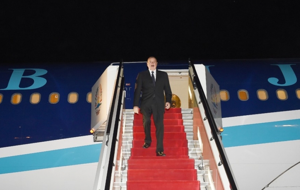 President Ilham Aliyev arrived in Tajikistan VIDEO