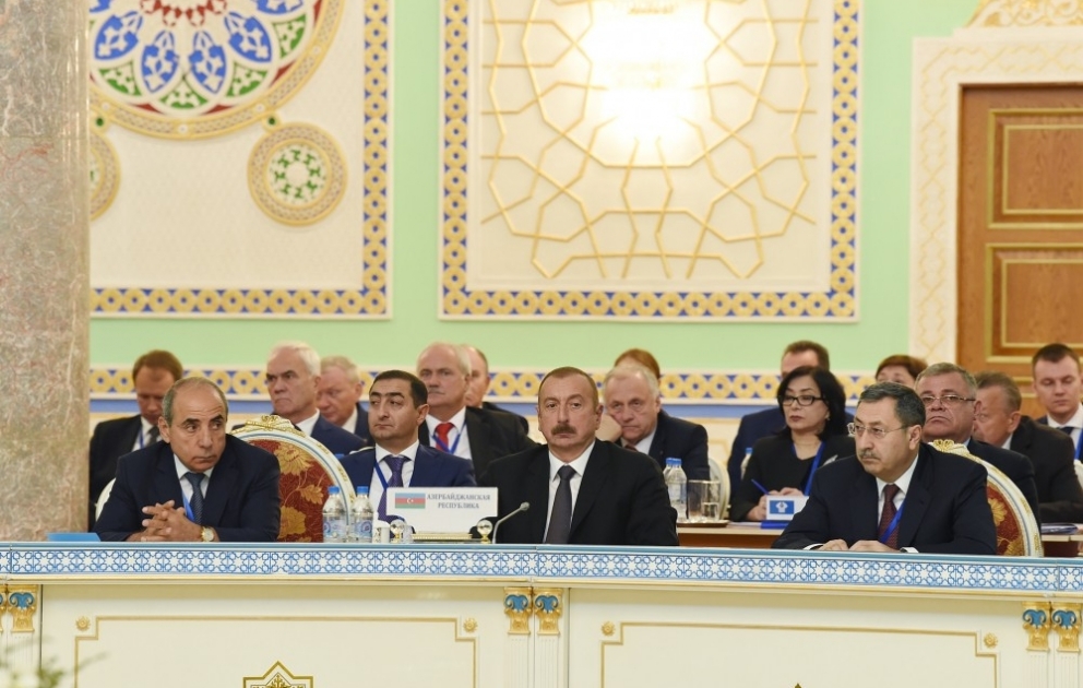 Sitzung des Staatschefsrates von GUS-Staaten im erweiterten Format  Präsident Ilham Aliyev nimmt an Sitzung teil VIDEO