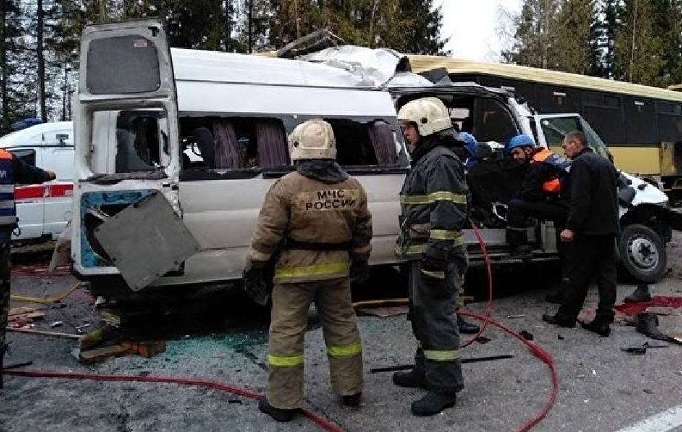 Death toll from road accident in Central Russia climbs to 13 VIDEO