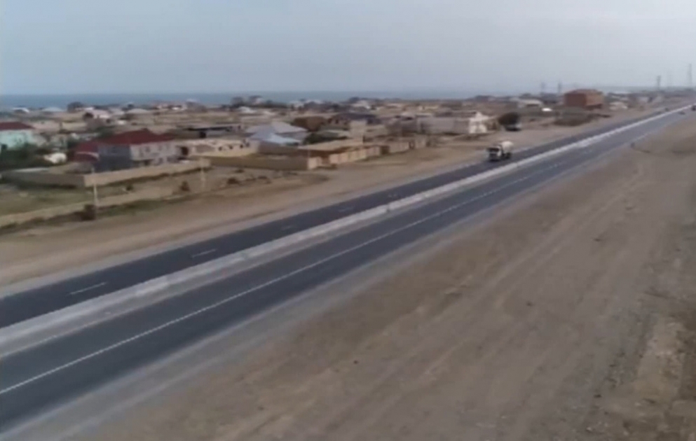 Le président de la République prend connaissance de l’avancement de la construction de l’autoroute payante Bakou-Gouba-frontière avec la Russie VIDEO