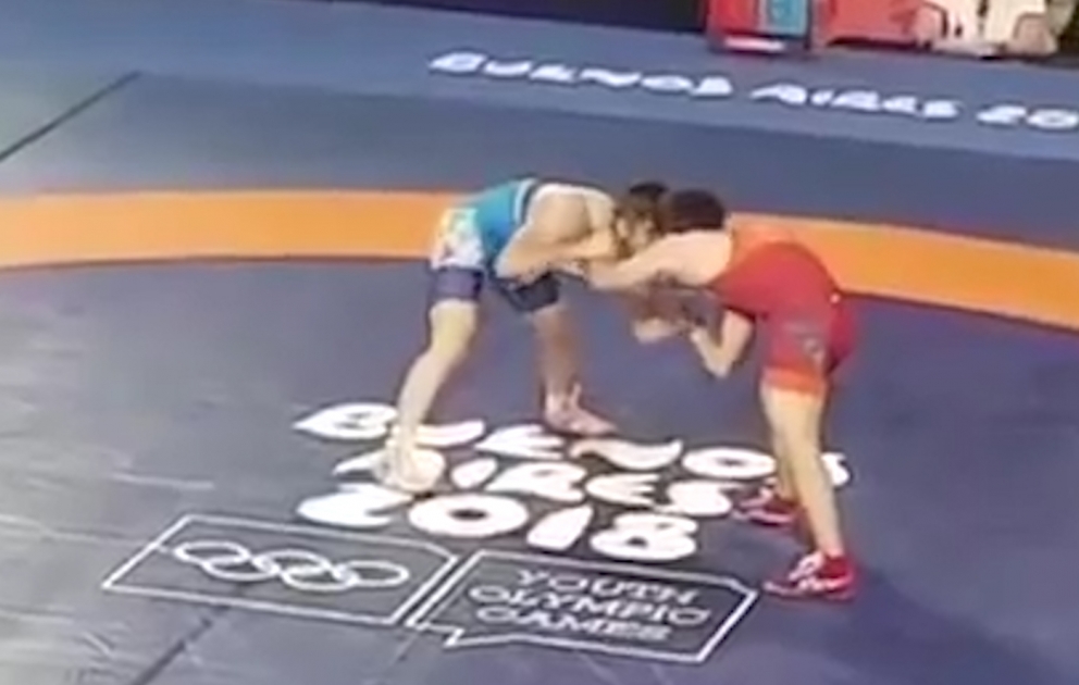 Yeniyetmə güləşçimiz Turan Bayramov Olimpiya çempionu olub VİDEO