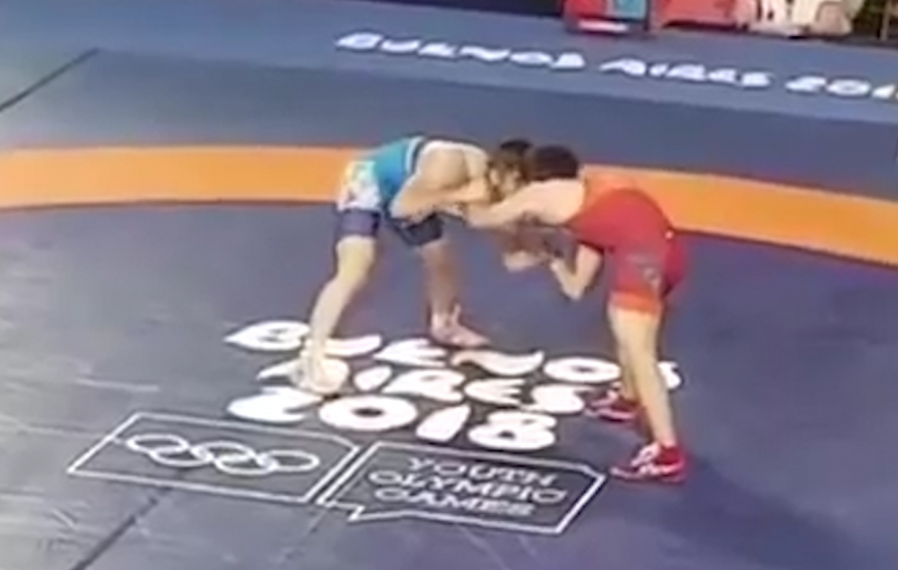 Azerbaijani wrestler crowned youth Olympic champion VIDEO