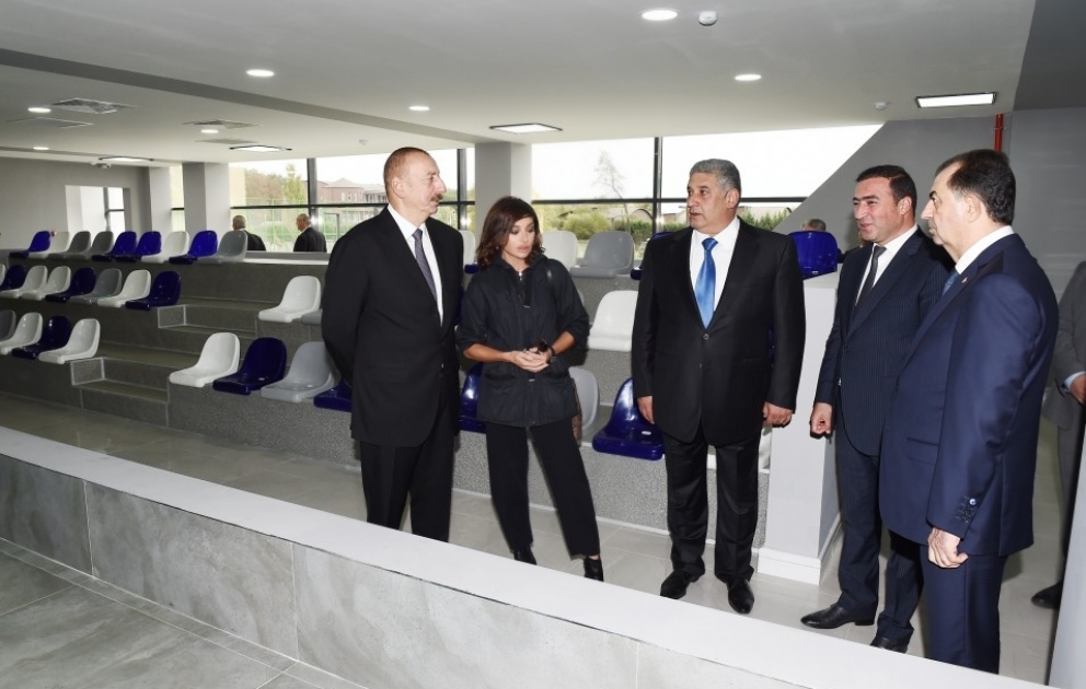 Lenkoran: Staatspräsident Ilham Aliyev weiht neu gebauten Olympia-Sport-Komplex ein VIDEO