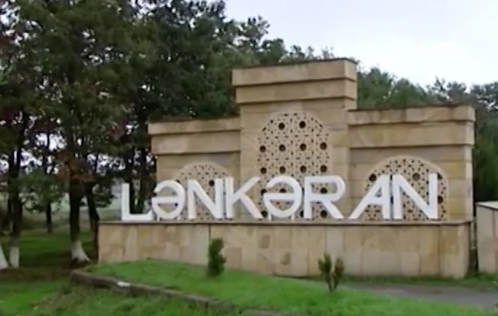 President Ilham Aliyev arrived in Lankaran district for visit VIDEO