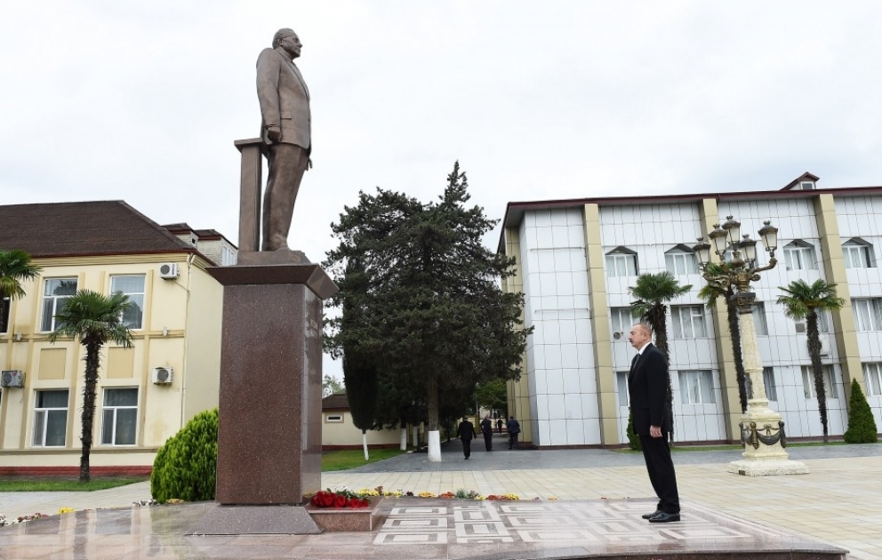 Azərbaycan Prezidenti İlham Əliyev Astara rayonuna səfərə gəlib VİDEO
