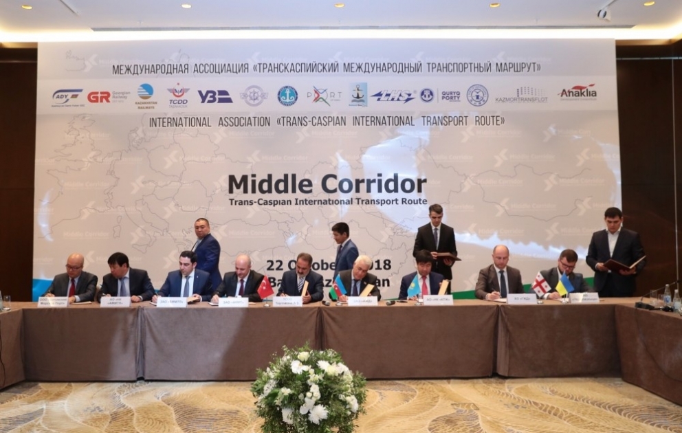 Transxəzər Marşrutu üzrə yüklərin daşınması zamanı xidmətlərin göstərilməsinə sərf edilən müddət təsdiqlənib VİDEO