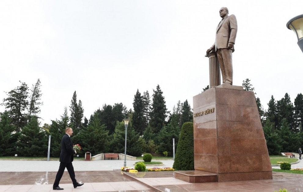 President Ilham Aliyev arrived in Imishli district for visit VIDEO