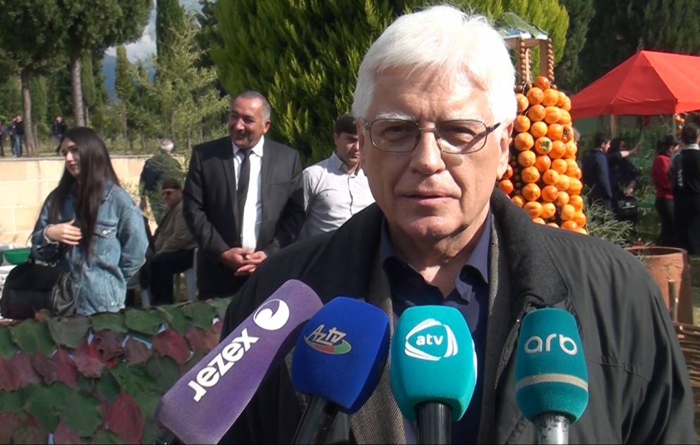 Rusiya səfiri: Xurma festivalı kənd təsərrüfatı məhsullarının nümayiş olunduğu el bayramıdır VİDEO