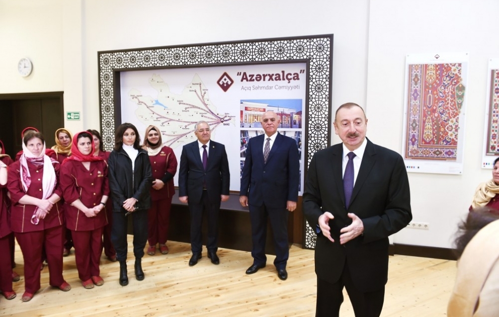 La filiale d’Aghdam de la Société « Azerkhaltcha » contribuera au développement de l’école de l’art du tapis du Karabagh VIDEO