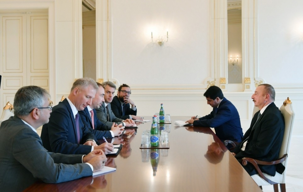 Le président Ilham Aliyev reçoit une délégation menée par un représentant spécial de l’UE VIDEO