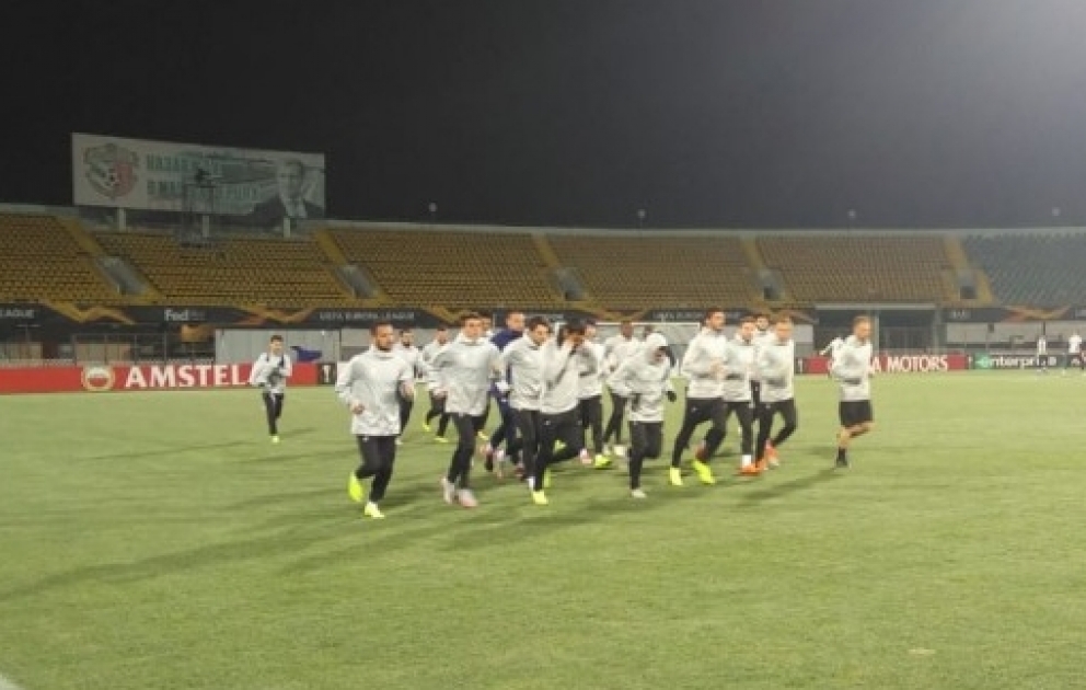 Azərbaycanın Ukraynadakı səfiri və fəxri konsulu “Qarabağ” komandasının açıq məşqini izləyiblər VİDEO