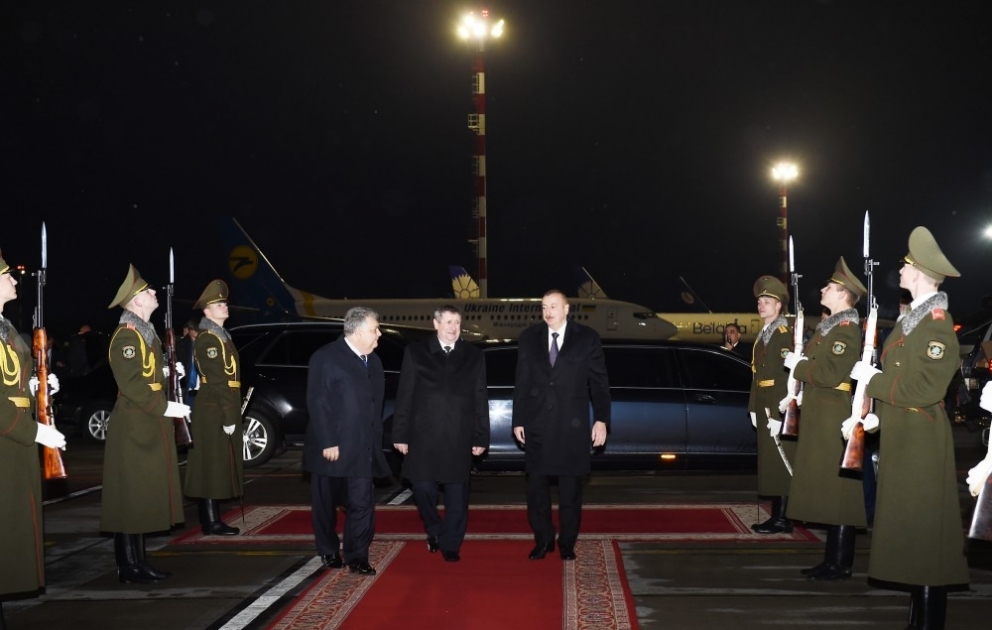 Le président azerbaïdjanais termine sa visite officielle en Biélorussie VIDEO