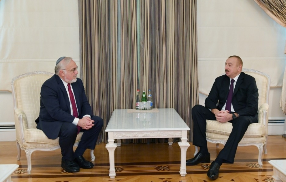 Le président Ilham Aliyev reçoit deux hommes de religion américains connus VIDEO