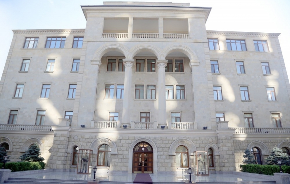 Министерство обороны: На позициях азербайджанской армии не происходило никаких инцидентов ВИДЕО