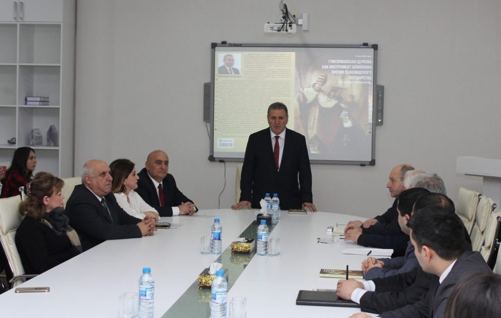 “Qriqorian kilsəsi Səfəvilər dövlətinə qarşı casusluq aləti kimi (XVII əsr–XVIII əsrin ilk dörddəbiri)” kitabının təqdimatı olub VİDEO