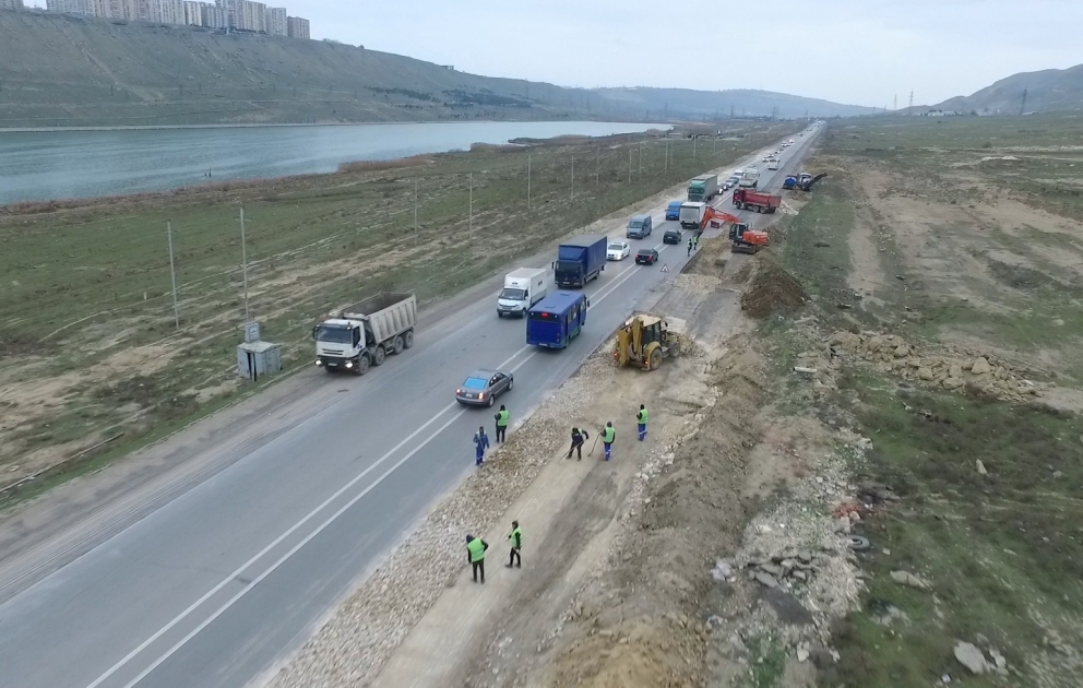 Xocasən-Lökbatan yolunun 11 kilometrlik hissəsi yenidən qurulur VİDEO