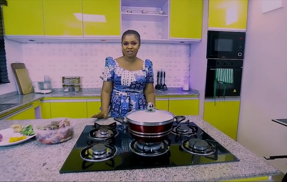 Nigeriya televiziyası “Azərbaycan təamları” filminin növbəti buraxılışını yayımlayıb VİDEO