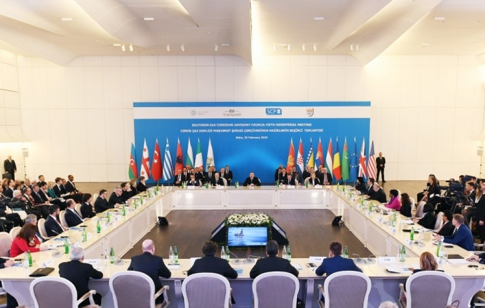 Bakıda Cənub Qaz Dəhlizi Məşvərət Şurası çərçivəsində nazirlərin beşinci toplantısı keçirilib  Azərbaycan Prezidenti İlham Əliyev toplantıda iştirak edib  YENİLƏNİB-3 VİDEO