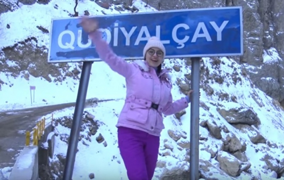Rusiyalı bloqqerlər Azərbaycanda qış mövsümü haqqında film çəkiblər VİDEO