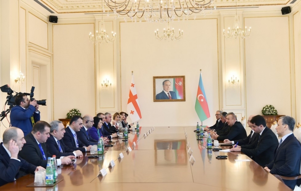 Azərbaycan və Gürcüstan prezidentlərinin geniş tərkibdə görüşü YENİLƏNİB VİDEO