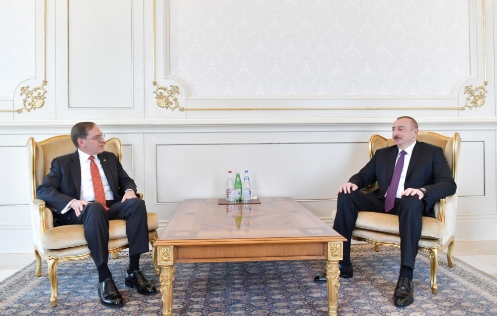 President Ilham Aliyev received credentials of incoming US ambassador VIDEO