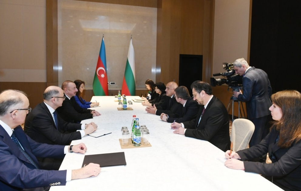 Staatspräsident Ilham Aliyev trifft sich mit Bulgariens Premierminister VIDEO