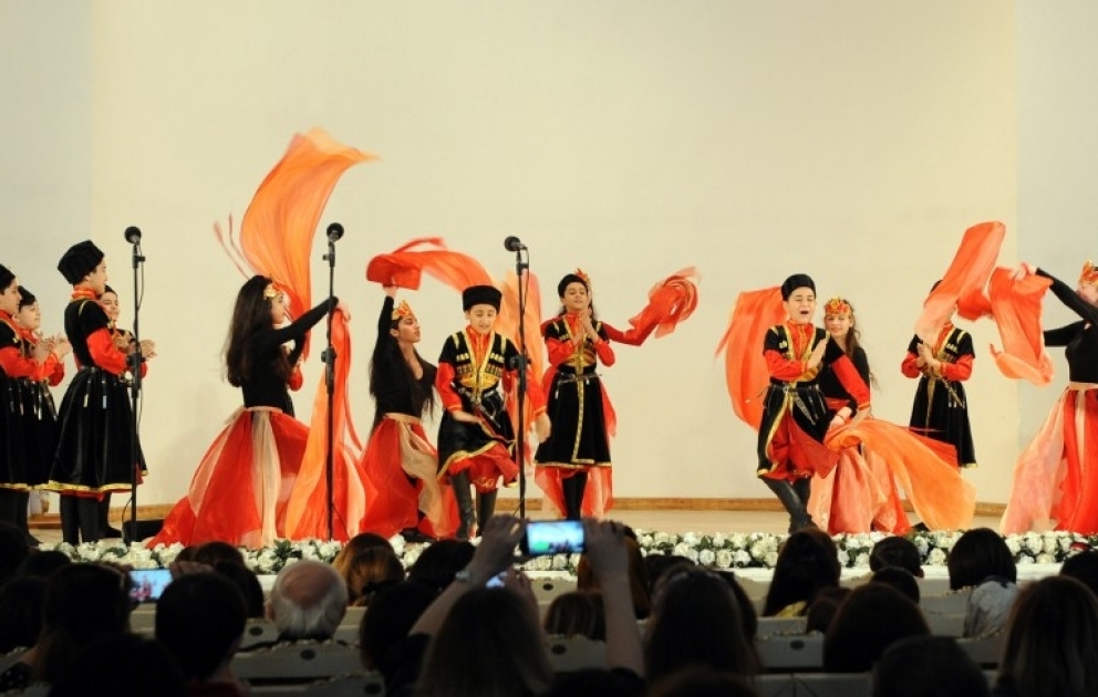 "World Harmony" müsabiqəsinin qala-konserti olub VİDEO