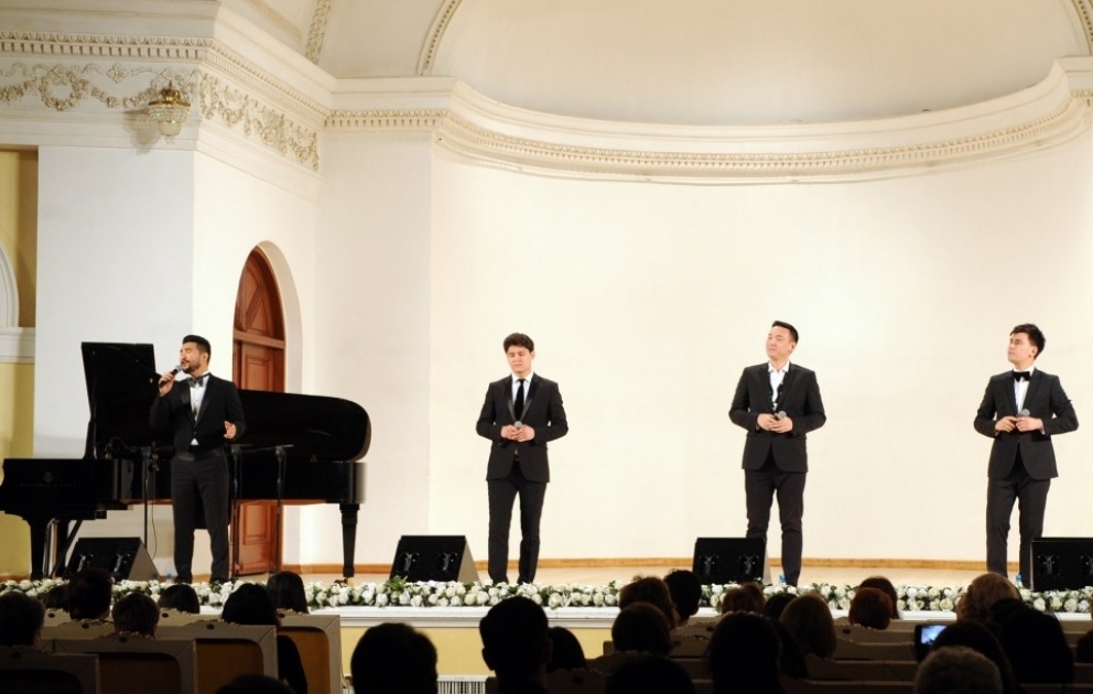 Bakıda Qazaxıstanın “Mezzo” musiqi qrupunun konserti olub VİDEO
