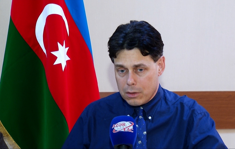 Neytn Kar: Dövlət İmtahan Mərkəzi ingilis dili biliklərinin qiymətləndirilməsi prosesini mükəmməl təşkil edib VİDEO