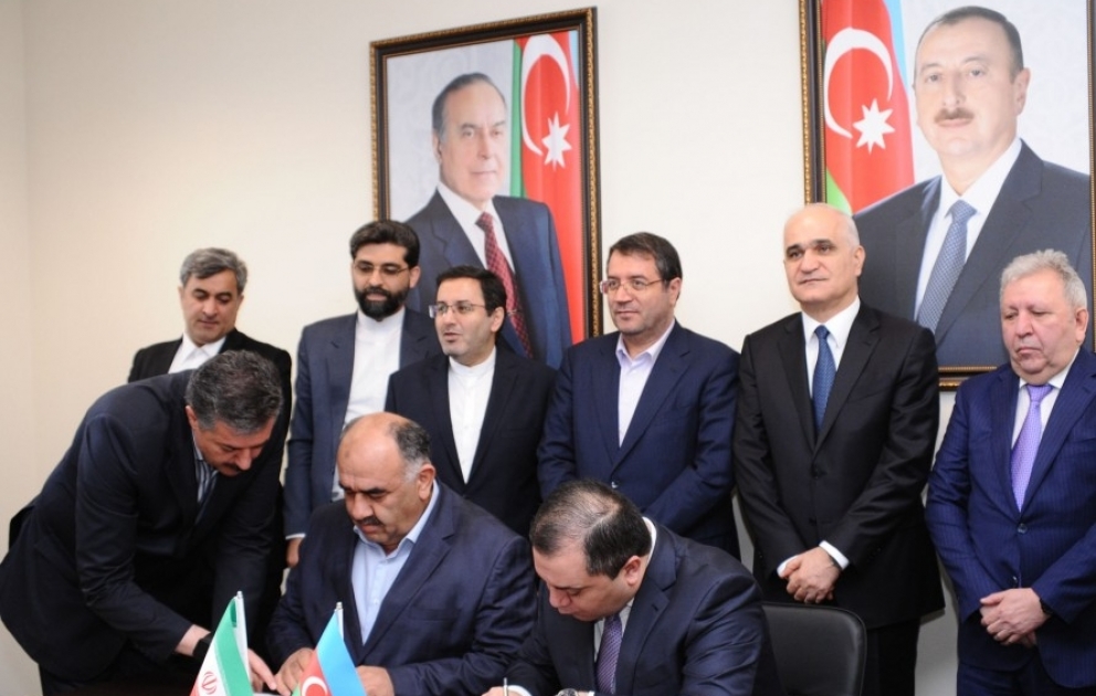 La société anonyme ouverte « Azermas » l’entreprise iranienne « Maral »signe un contrat de distribution avec VIDEO