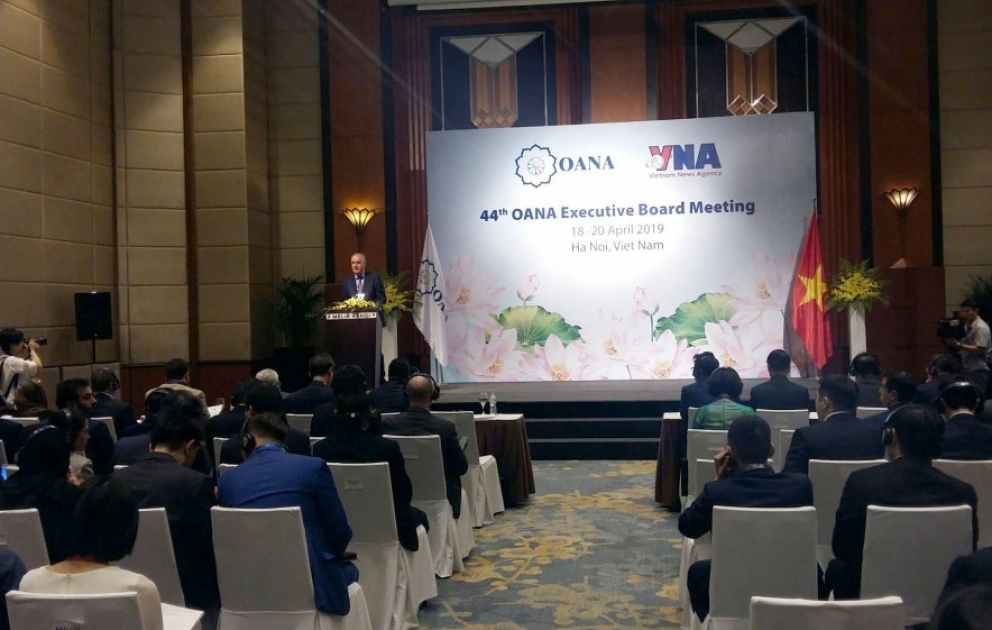 Chaired by AZERTAC 44th OANA Executive Board Meeting gets underway in Hanoi VIDEO