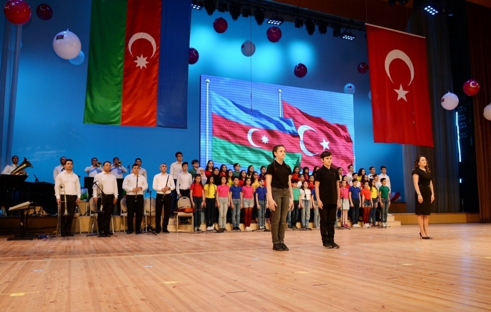 Bakıda Türkiyənin Milli Suverenlik və Uşaq Bayramı Günü qeyd olunub VİDEO