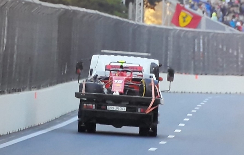 “Ferrari” komandasının pilotu Şarl Lekler sıralama yürüşündə mübarizəni erkən dayandırıb VİDEO