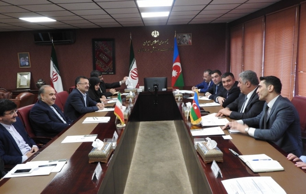 Azərbaycan ilə İran arasında gənclər və idman sahələrində əməkdaşlığın perspektivləri müzakirə edilib  YENİLƏNİB VİDEO